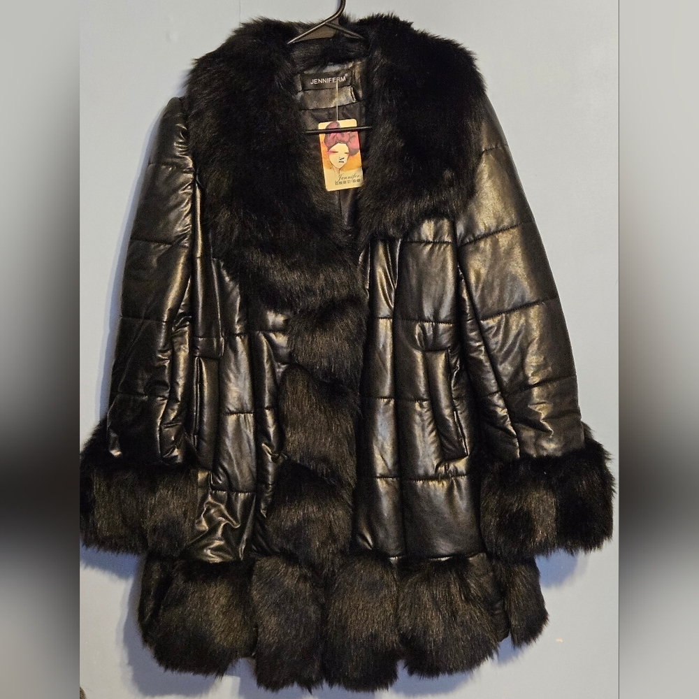 NWT Fur & Pleather Coat M